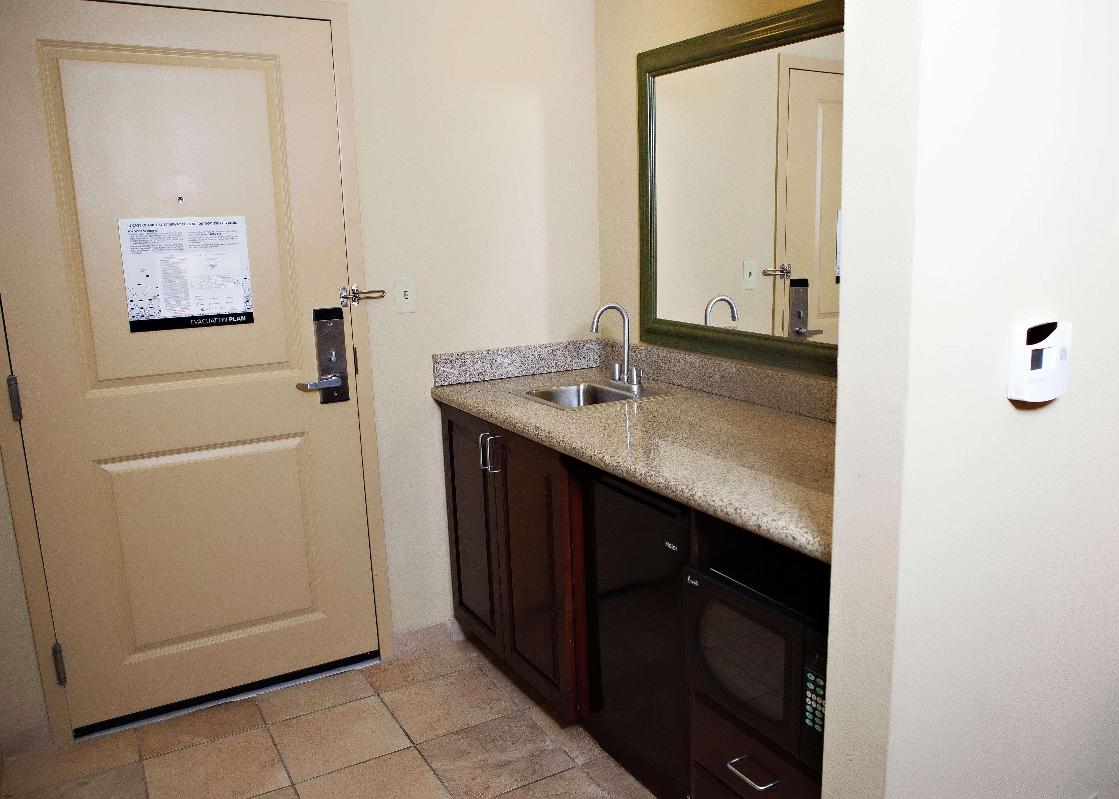 Hampton Inn Martin Luaran gambar