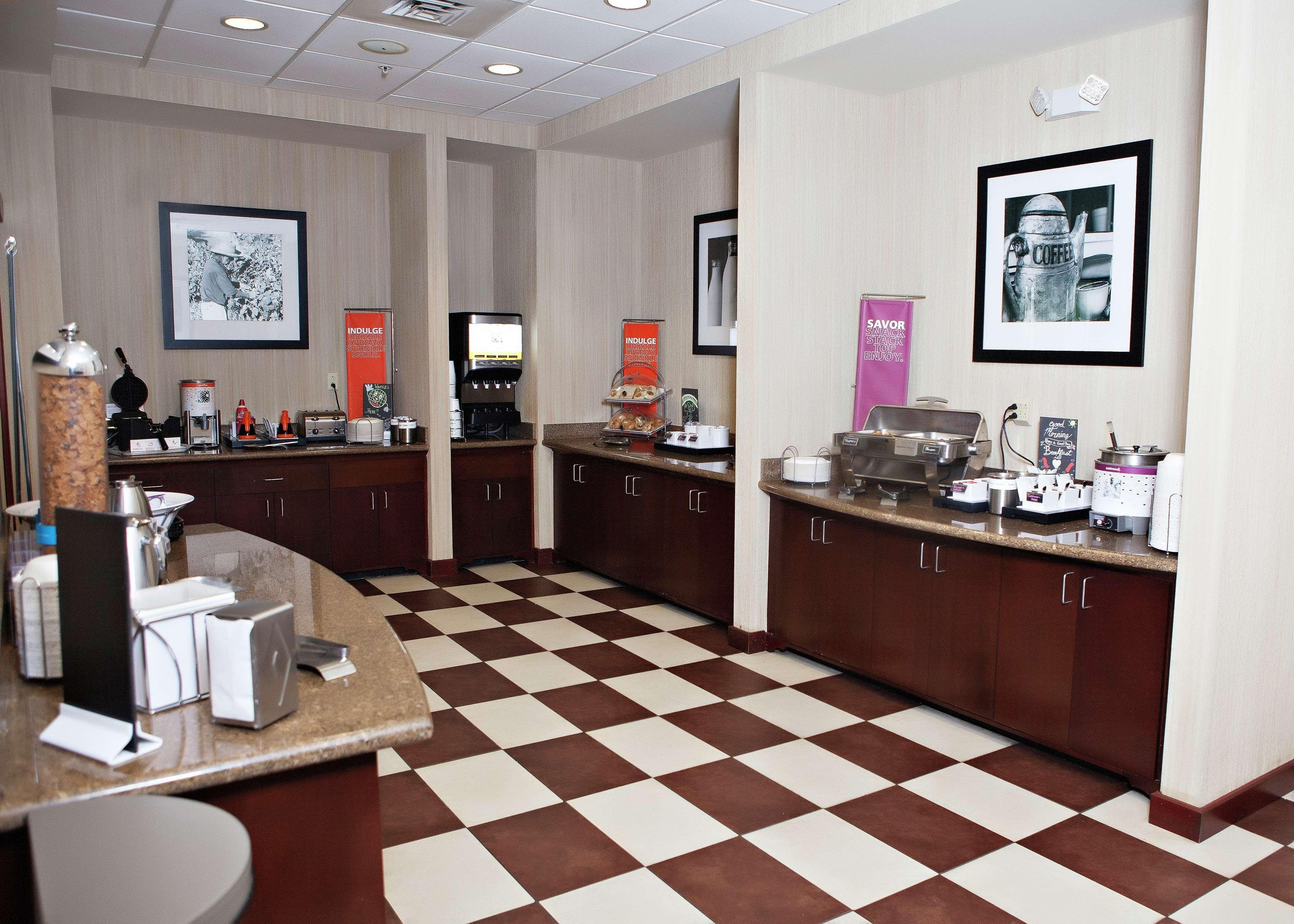 Hampton Inn Martin Luaran gambar
