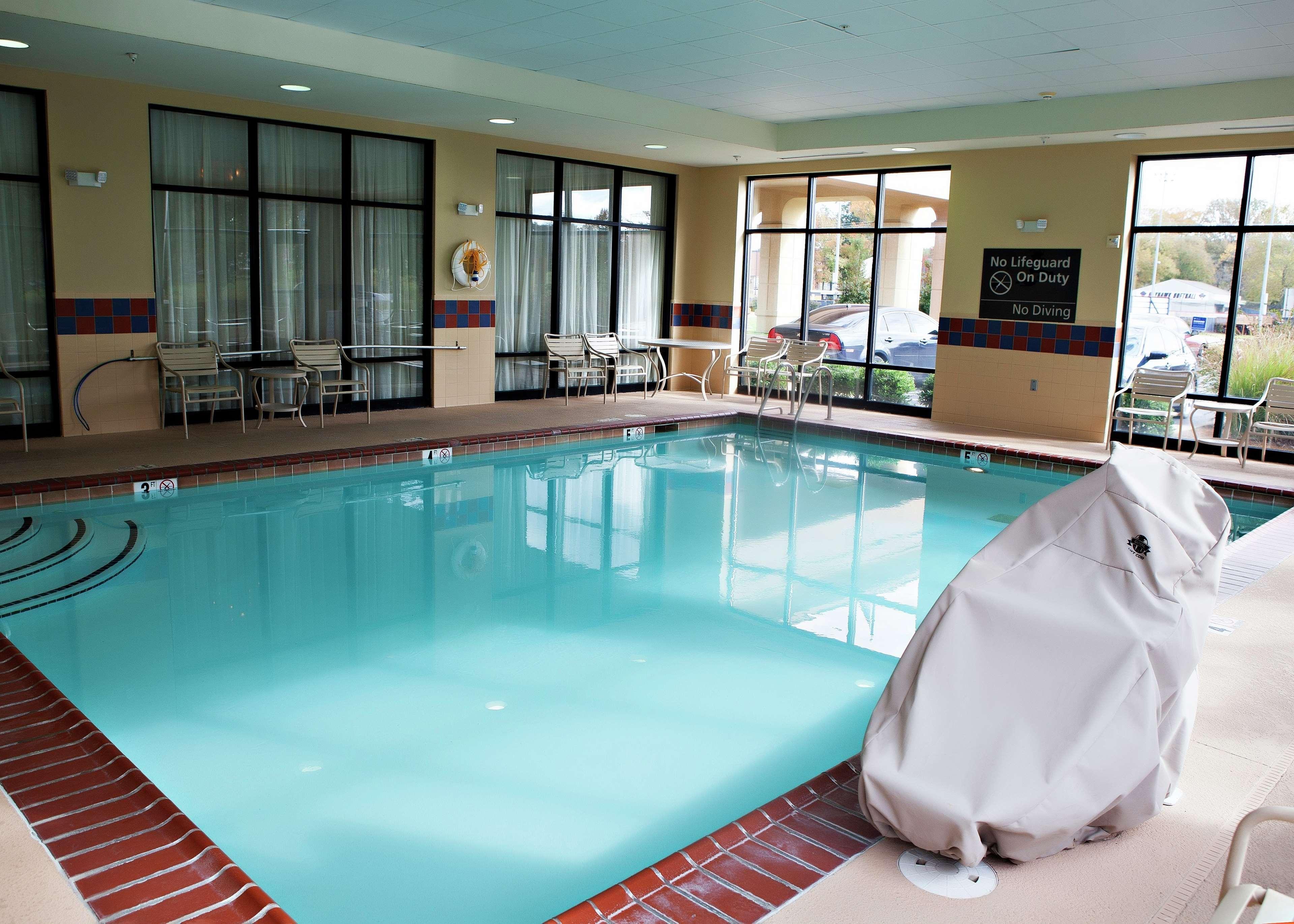 Hampton Inn Martin Luaran gambar