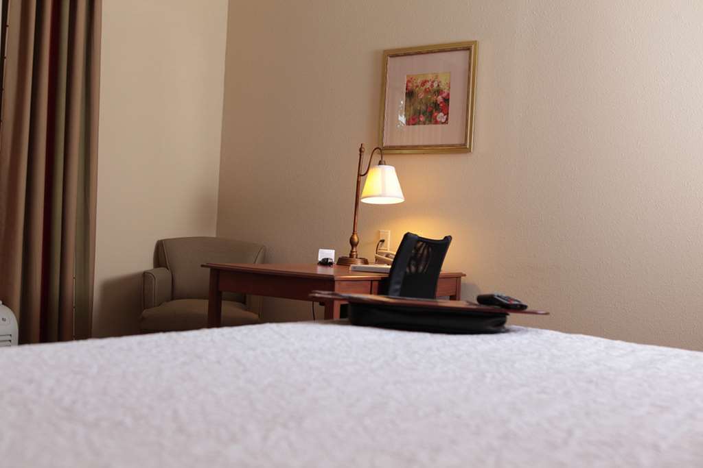 Hampton Inn Martin Bilik gambar
